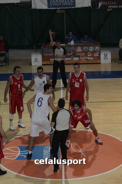 120129 Aquila 059_tn.jpg